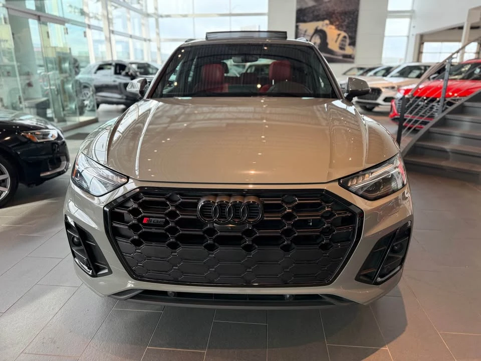 Audi SQ5 * S-Line* * V6* * HeadUp* * АвтоКредит* (ЦЕНА ДО Б - изображение 3