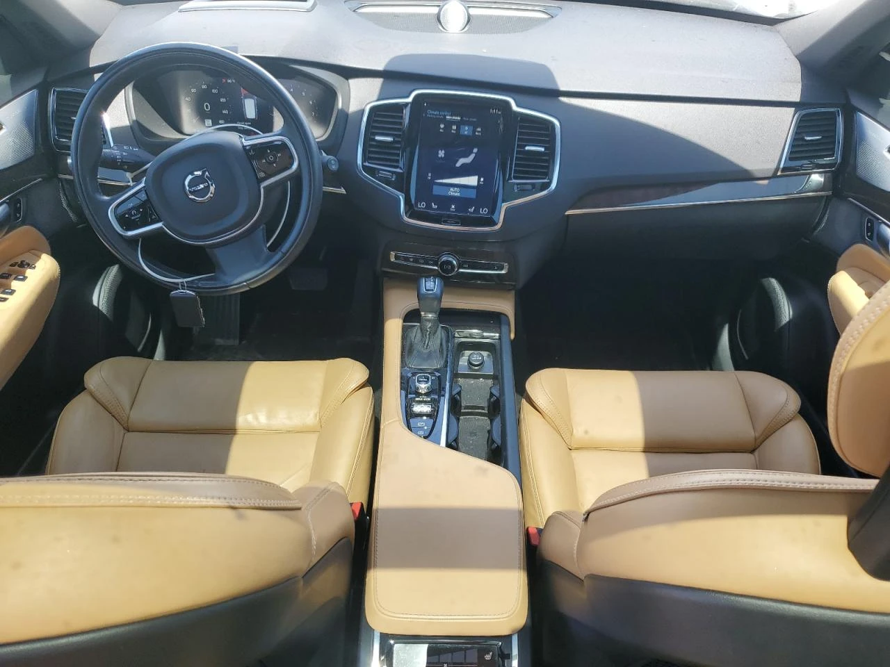 Volvo Xc90 T6/4X4/ПАНОРАМА/ВИДЕО НА МОТОРА - изображение 8