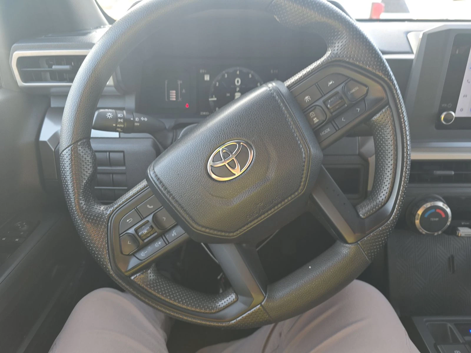 Toyota Tacoma * Фиксирана Цена*  - изображение 8