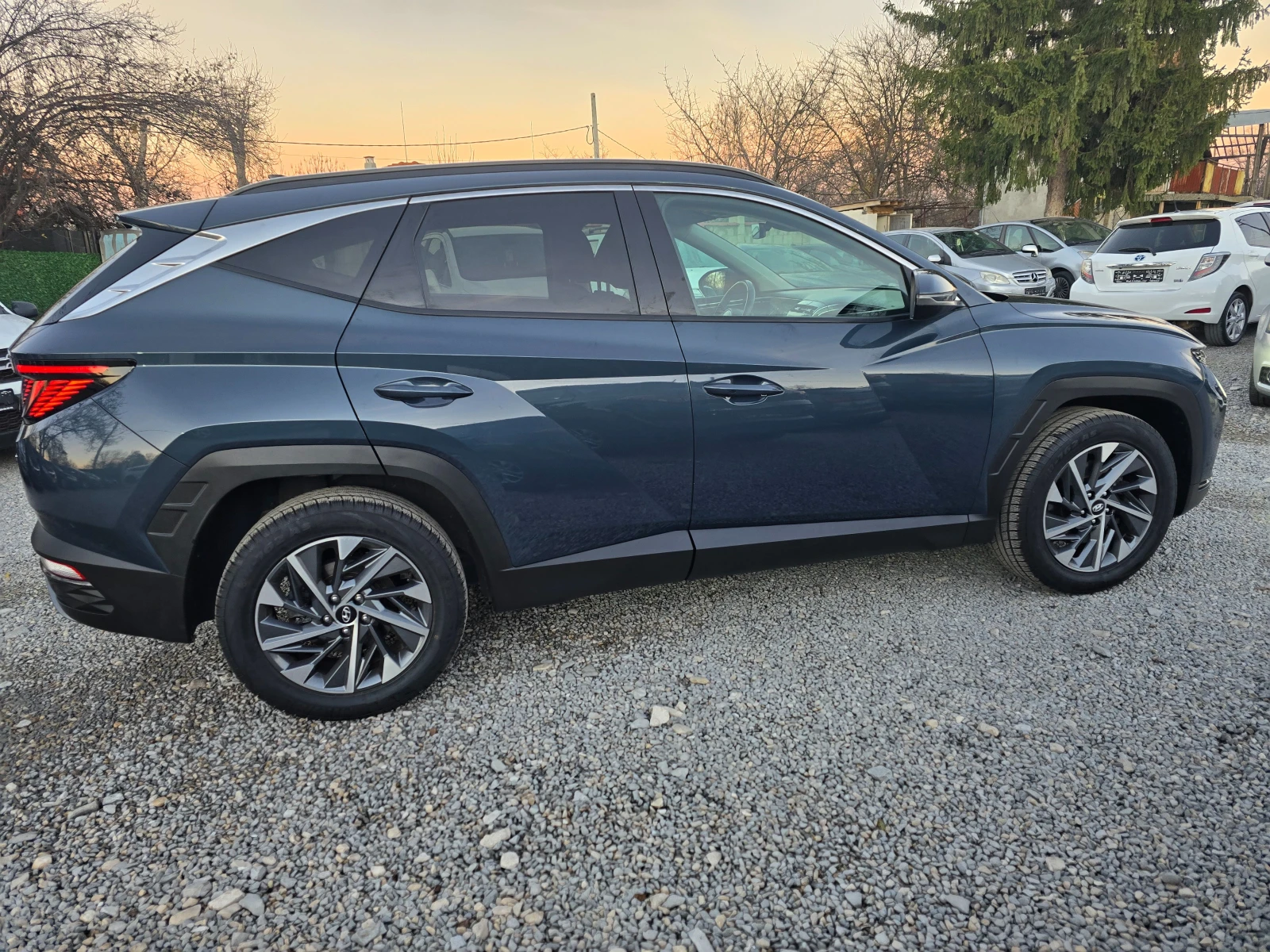 Hyundai Tucson 1.6GRDI-FACE-ЕВРО 6В-НАВИ-6СКОРОСТИ - изображение 7