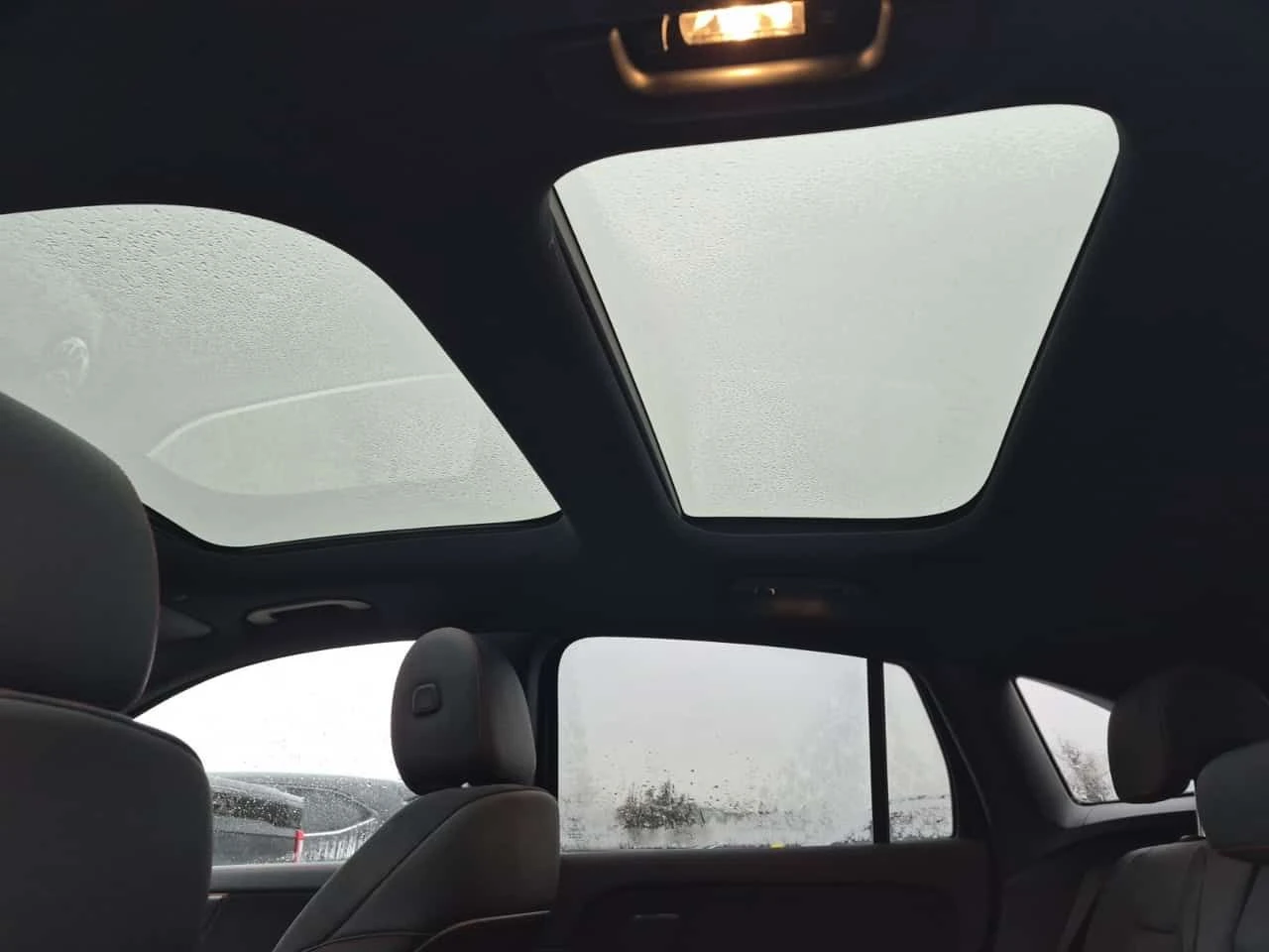 Mercedes-Benz GLA 250 AMG Line * Без инциденти * CARFAX * , снимка 11 - Автомобили и джипове - 54119965