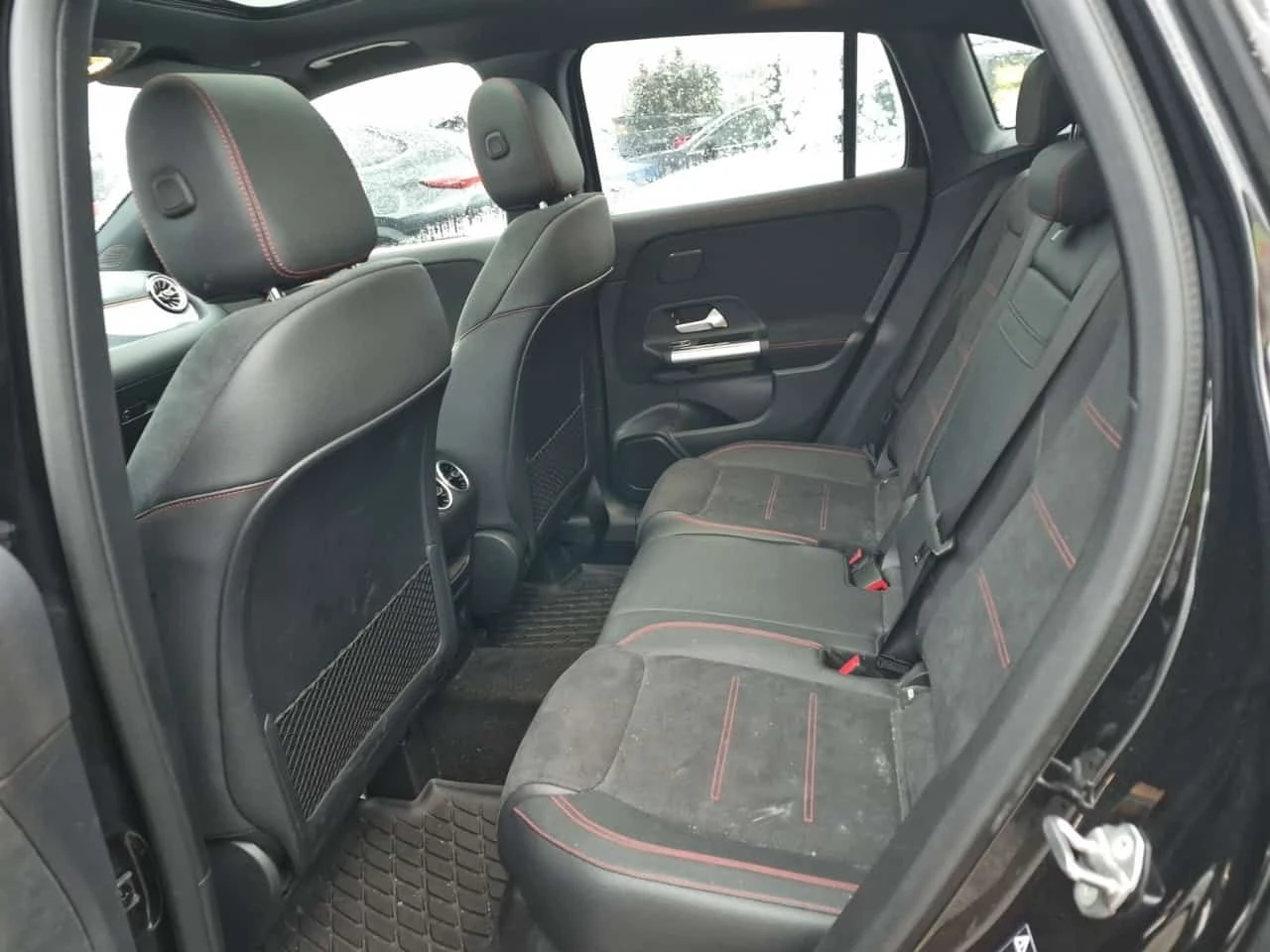 Mercedes-Benz GLA 250 AMG Line * Без инциденти * CARFAX * , снимка 9 - Автомобили и джипове - 54119965