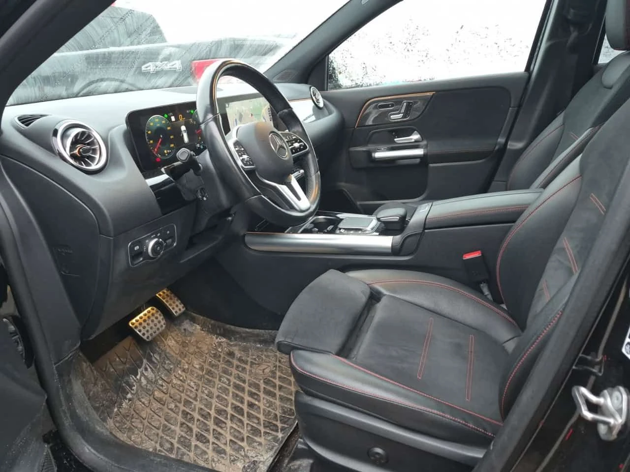 Mercedes-Benz GLA 250 AMG Line * Без инциденти * CARFAX * , снимка 8 - Автомобили и джипове - 54119965