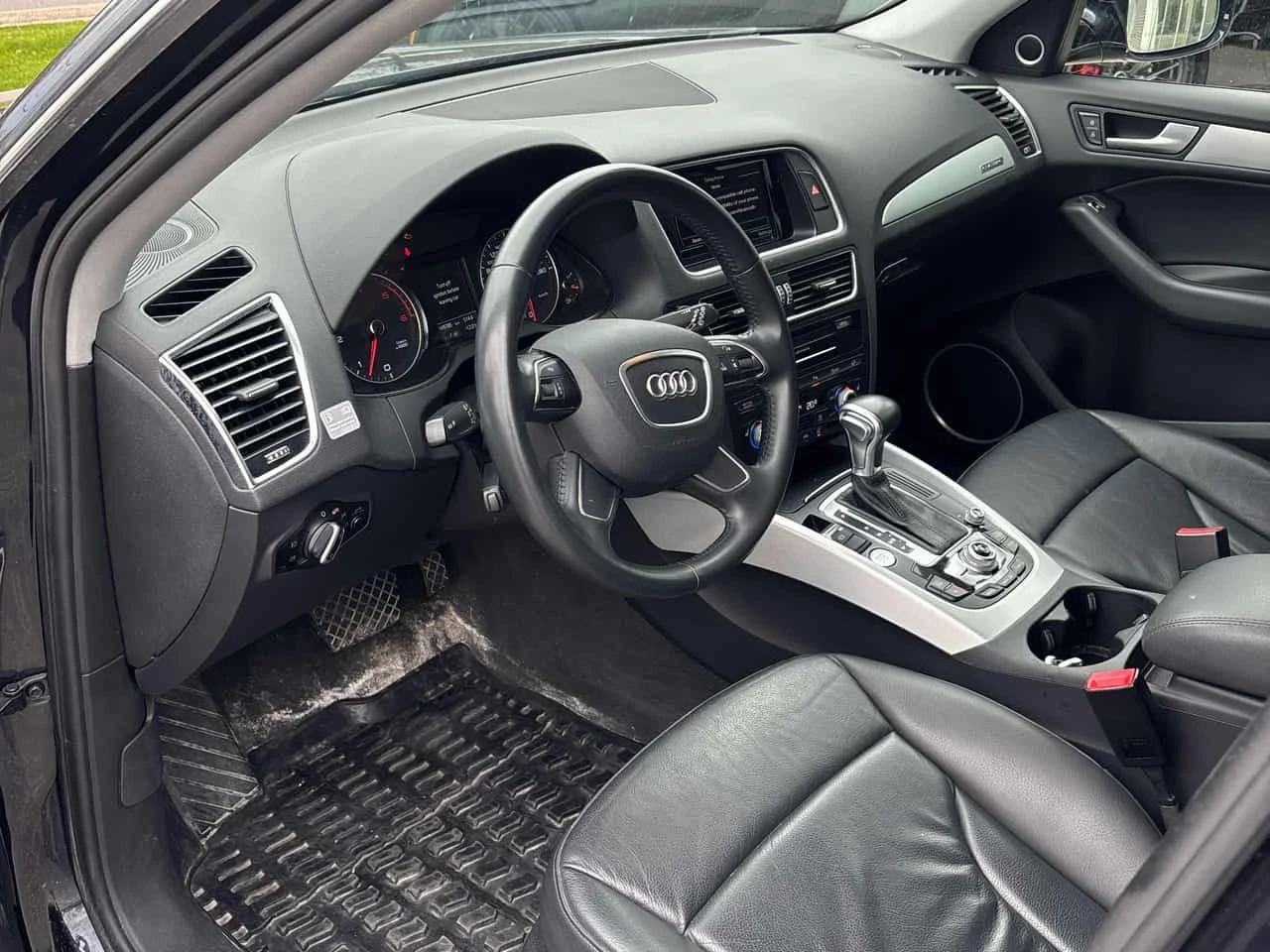 Audi Q5 3.0L TDI Technik/CARFAX/ПОДГРЕВ/ПАНОРАМА, снимка 6 - Автомобили и джипове - 54459752