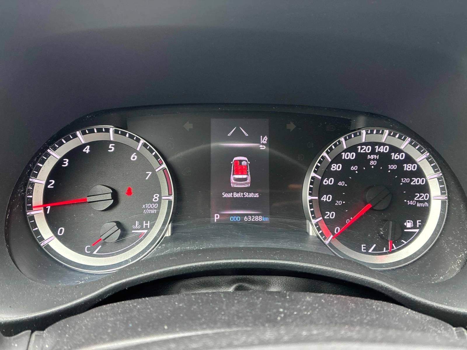 Toyota Highlander * * CARFAX * * АВТО КРЕДИТ * * Цена до БГ * * , снимка 9 - Автомобили и джипове - 54544508