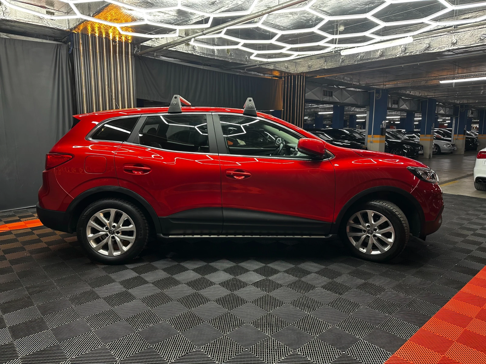 Renault Kadjar 1.5d 110 �.�./�������� �� �������� | Mobile.bg � ����������� 4