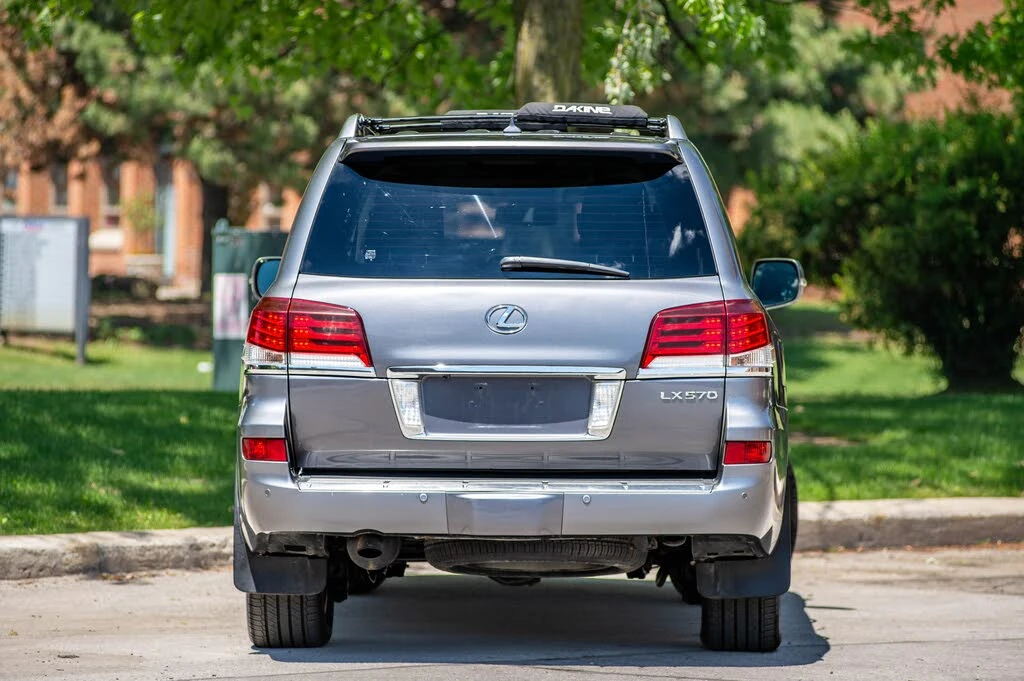 Lexus LX 570 MARK LEV* ПОДГРЕВ* ОБДУХВАНЕ* КАМЕРА* ШИБИДАХ, снимка 4 - Автомобили и джипове - 54864891