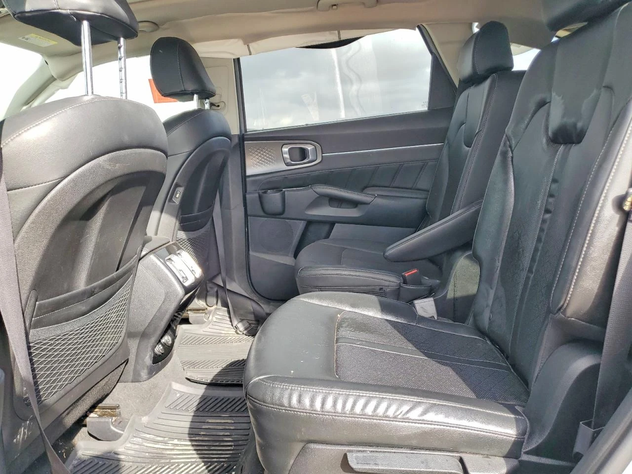 Kia Sorento 2.5l Sx, снимка 11 - Автомобили и джипове - 54913104