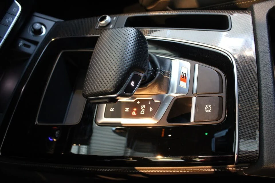 Audi SQ5 Progressiv AWD | Virtual Cockpit, снимка 17 - Автомобили и джипове - 56151092