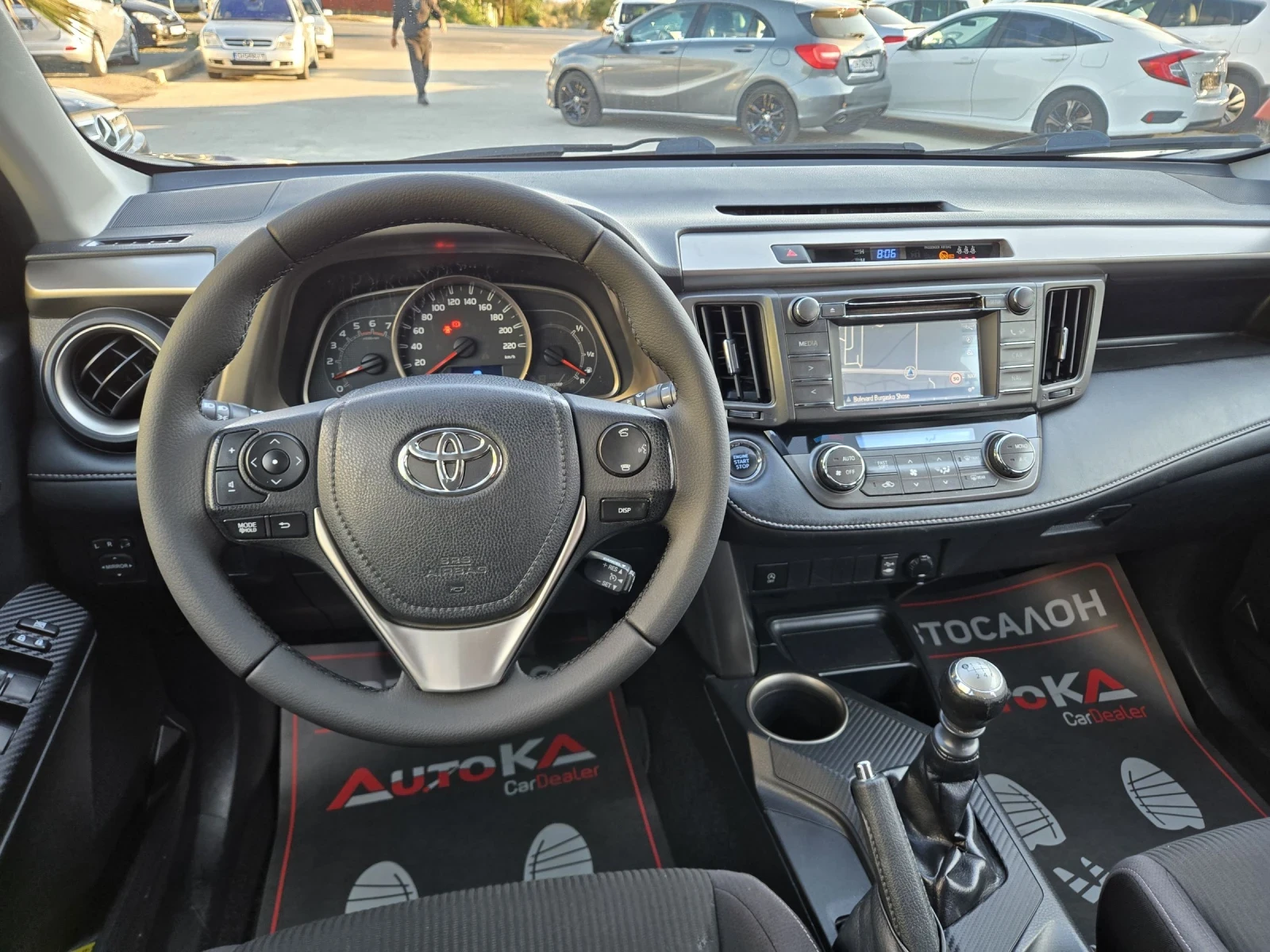 Toyota Rav4 2.0D4d-124кс= 6СК= НАВИ= КАМЕРА= KEYLESS, снимка 11 - Автомобили и джипове - 56299361