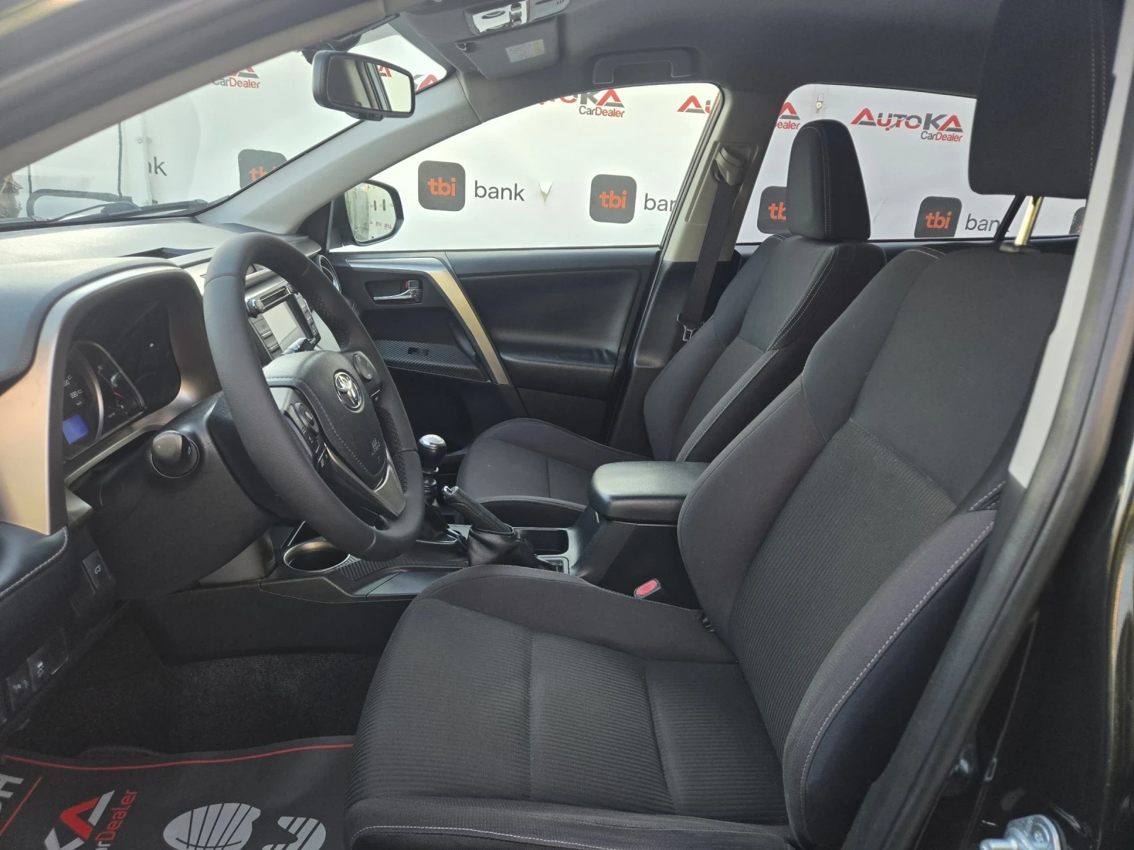 Toyota Rav4 2.0D4d-124кс= 6СК= НАВИ= КАМЕРА= KEYLESS, снимка 7 - Автомобили и джипове - 56299361