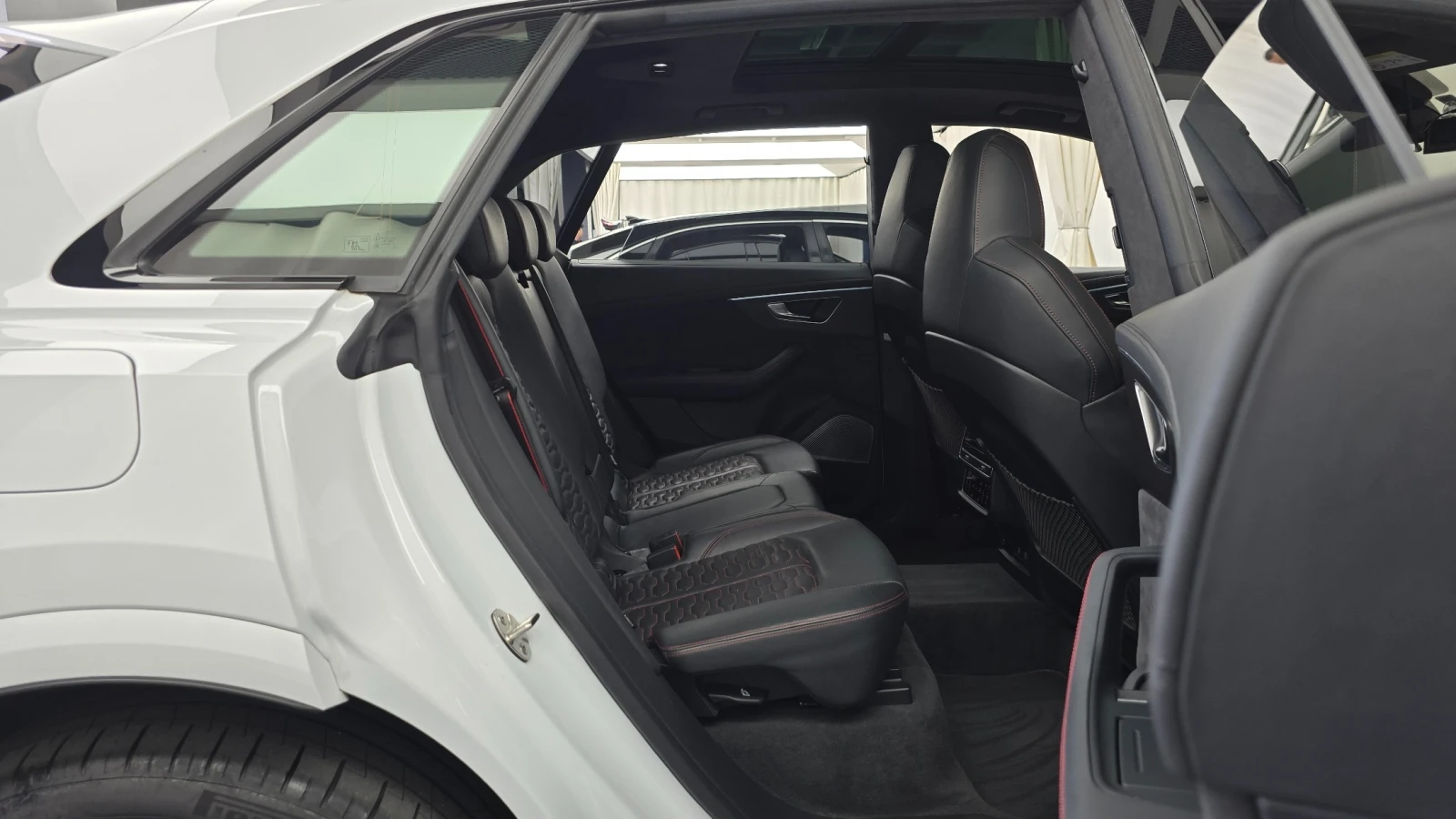 Audi RSQ8 4.0 V8 QUATTRO * MATRIX * DIS * ����� * B&O * 360  | Mobile.bg � ����������� 10