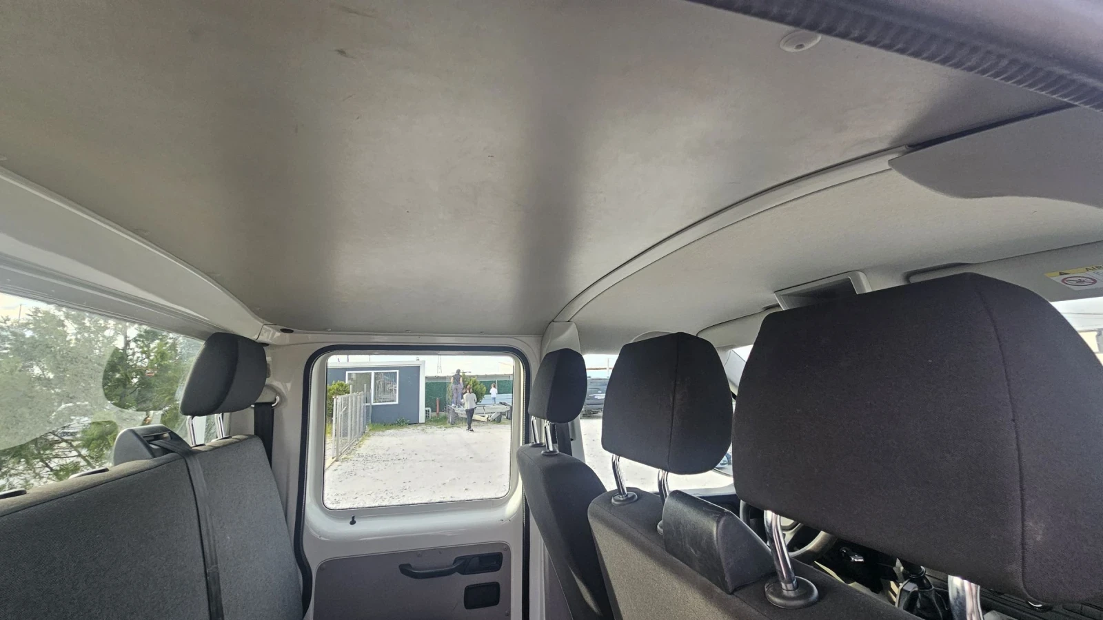 VW Transporter 2.0.TDI.2016г.6места.ТОПсъстояние, снимка 12 - Бусове и автобуси - 54160686