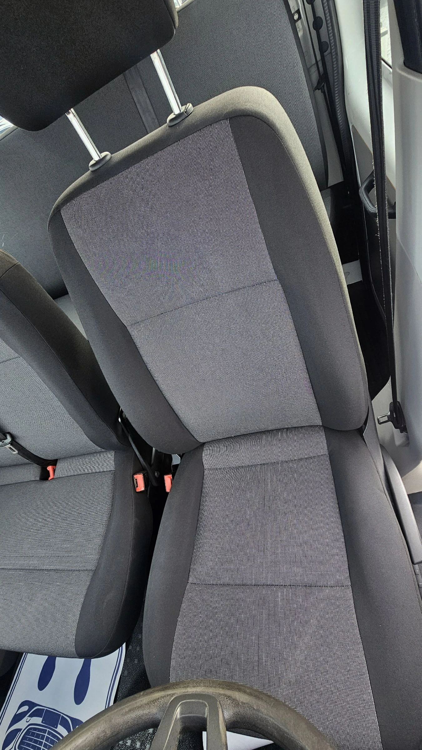 VW Transporter 2.0.TDI.2016г.6места.ТОПсъстояние, снимка 8 - Бусове и автобуси - 54160686