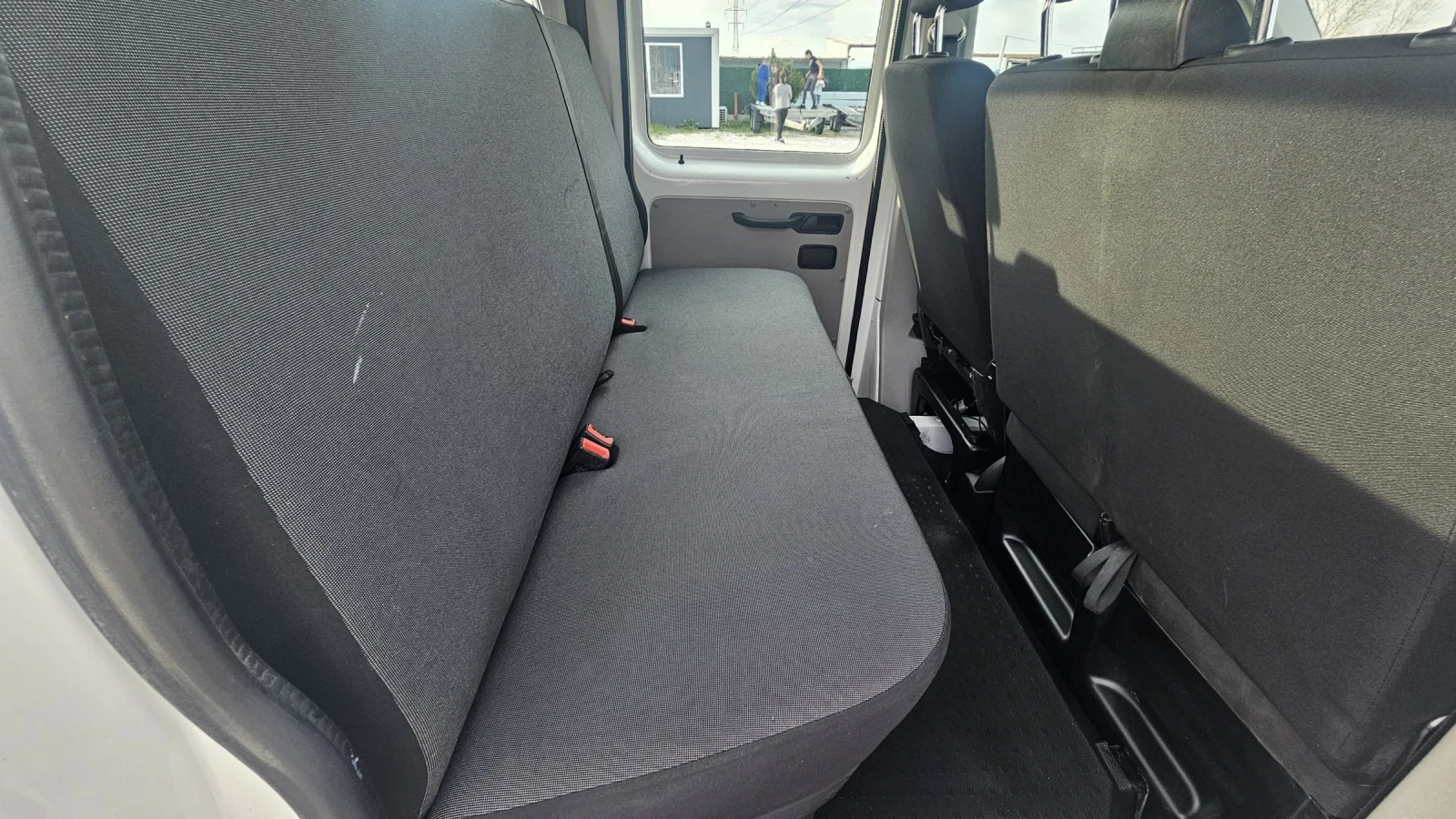 VW Transporter 2.0.TDI.2016г.6места.ТОПсъстояние, снимка 10 - Бусове и автобуси - 54160686