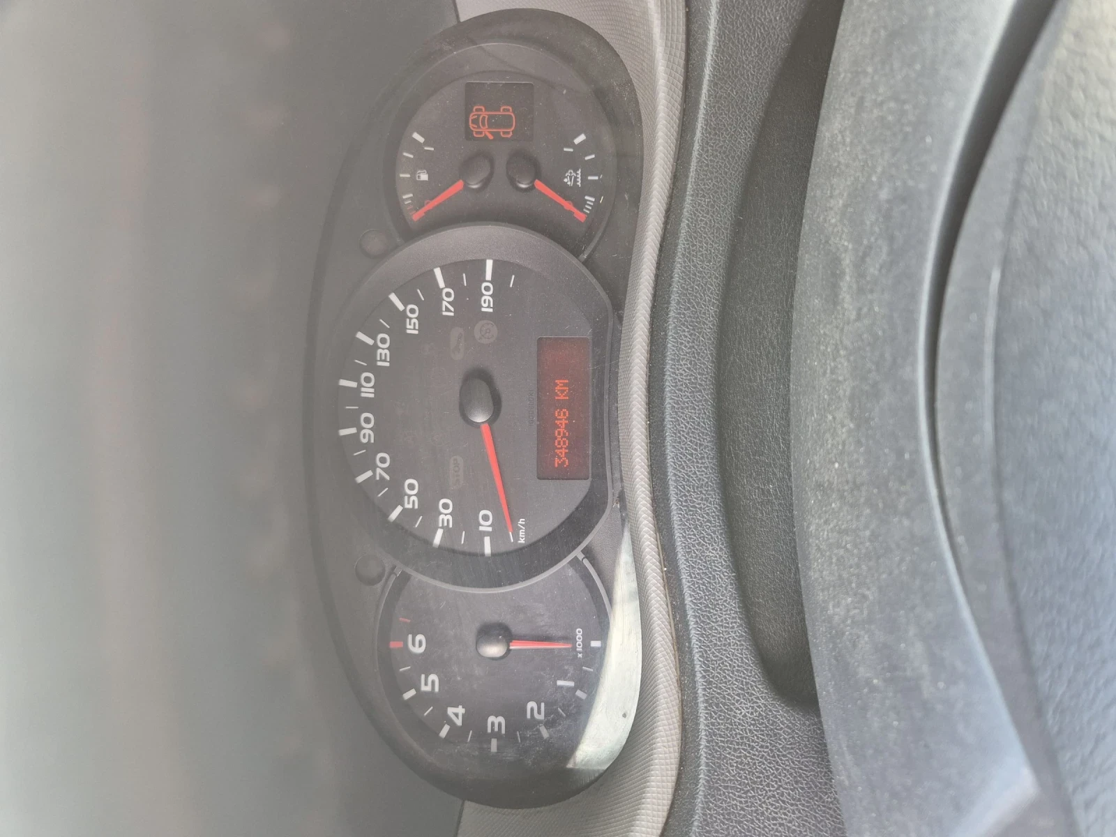 Renault Master Товарен , снимка 11 - Бусове и автобуси - 54704082