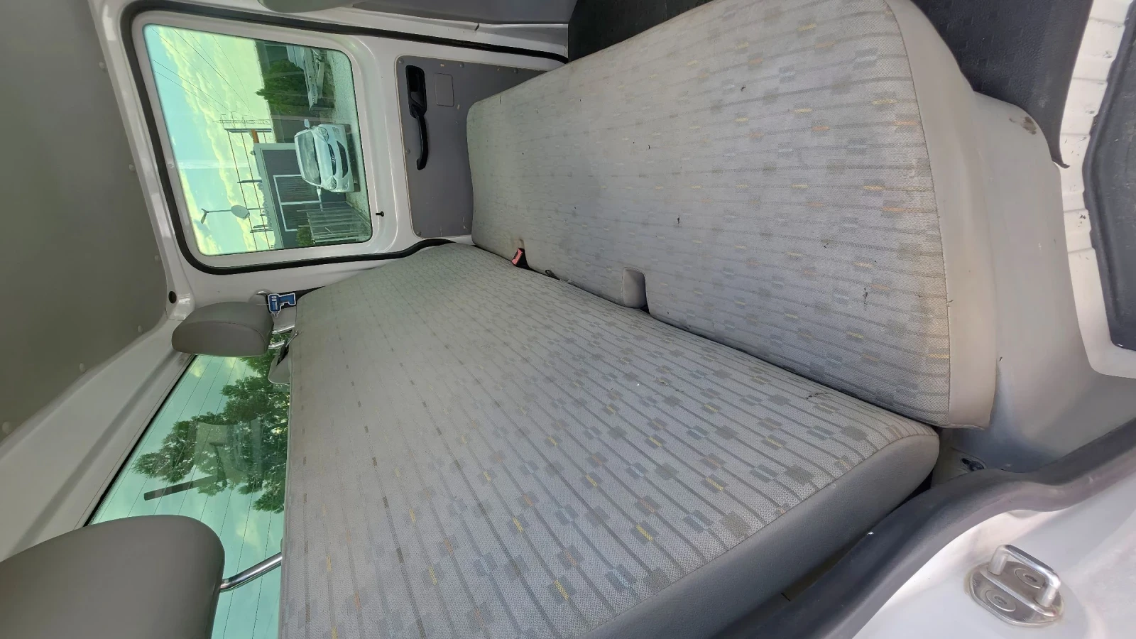 VW Transporter 2.0TDI.140000км.Клима.6местен, снимка 12 - Бусове и автобуси - 54933728