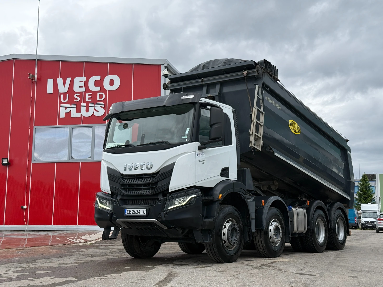 Iveco T-WAY TRAKKER AD410T45