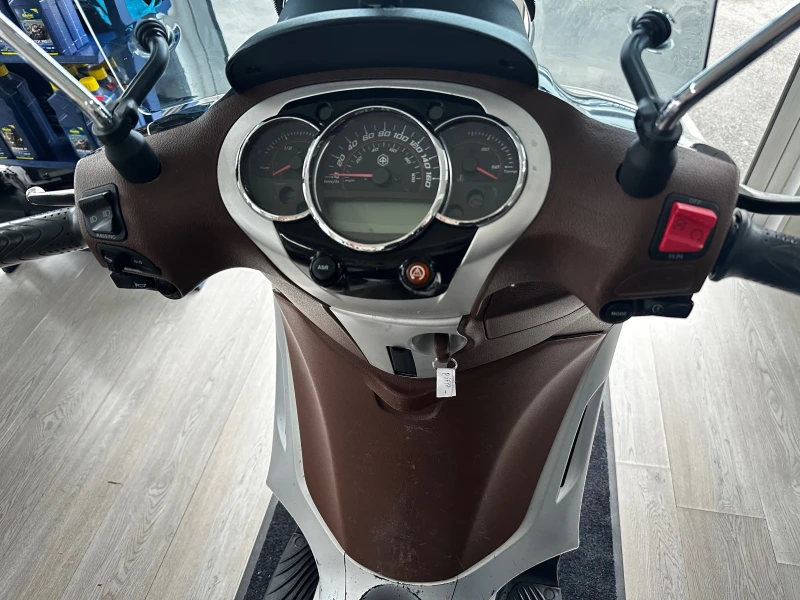 Piaggio Beverly 350i ABS/ASR/LED 09.2020г., снимка 3 - Мотоциклети и мототехника - 48717809