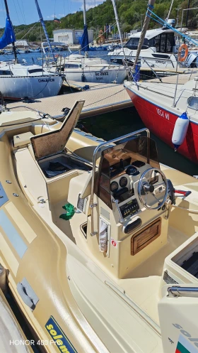 Надуваема лодка v-type Solemar B58, снимка 14