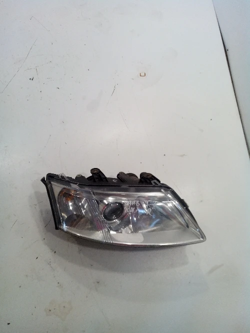 Фар за Сааб 9-3 комби (десен)