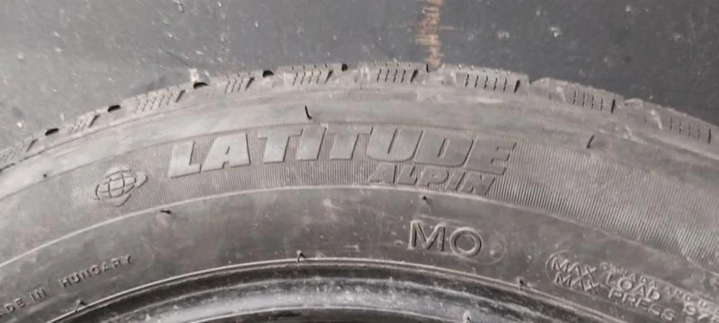 Гуми Зимни 255/50R19, снимка 5 - Гуми и джанти - 30948224