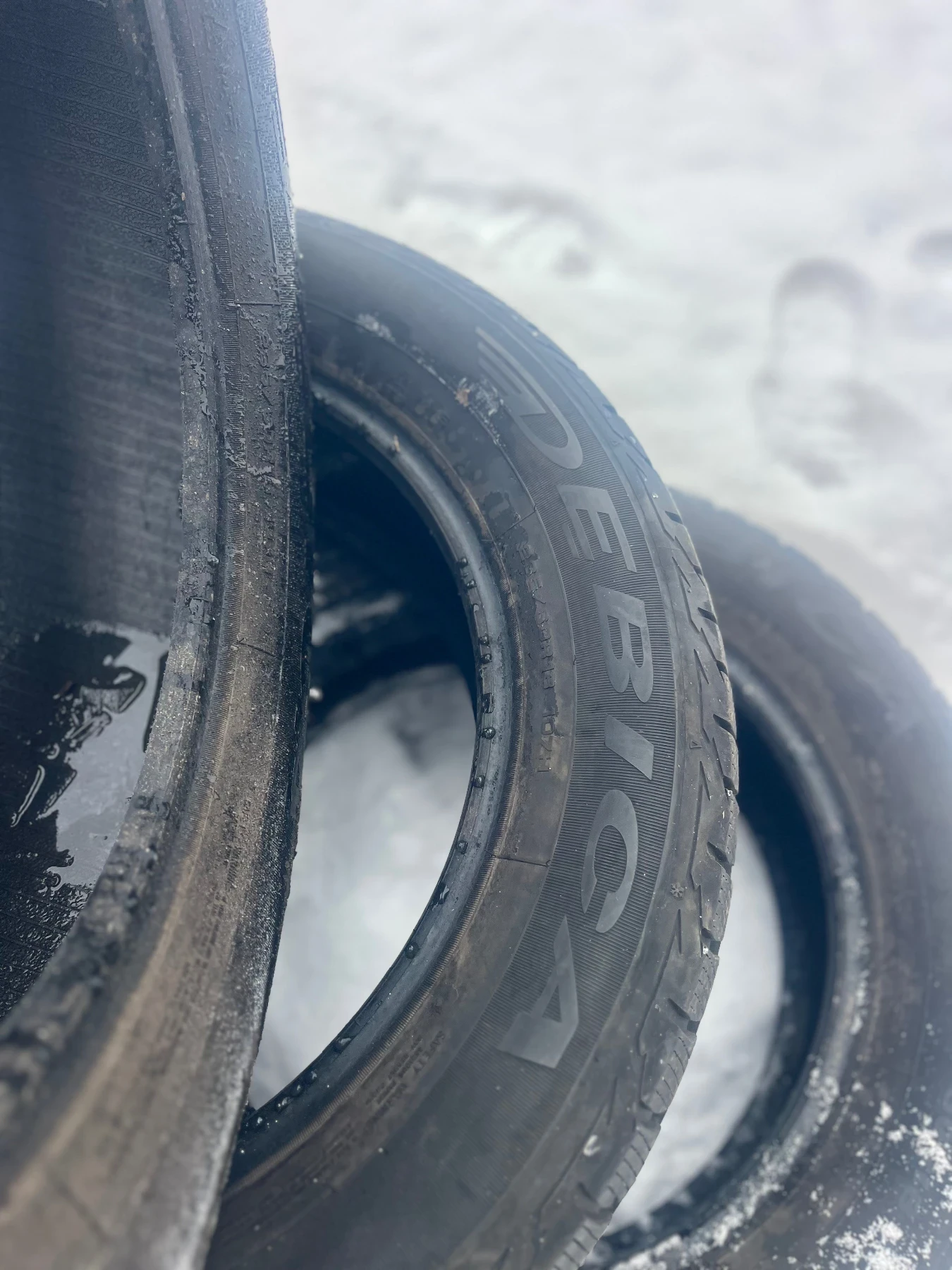 ���� 235/60R18 | Mobile.bg � ����������� 4