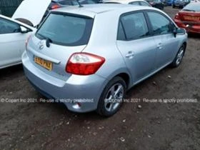Toyota Auris 1.6 Valvematic 132к.с НА ЧАСТИ, снимка 3