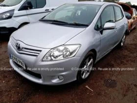 Toyota Auris 1.6 Valvematic 132к.с НА ЧАСТИ, снимка 2