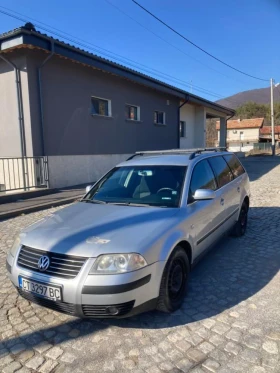 VW Passat 1.9/131/6ск NAVI/ПОДГРЕВ/ТЕМПОМАТ ПАРКТРОНИК/, снимка 5