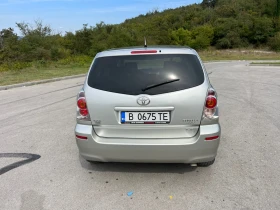 Toyota Corolla verso, снимка 4