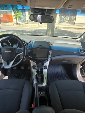 Обява за продажба на Chevrolet Cruze 1.7 TDI 131к.с./НАВИГАЦИЯ/ РЕГИСТРИРАН ~9 200 лв. - изображение 7