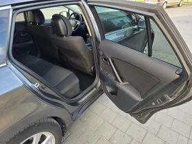 Toyota Avensis 2.2 D4-D 150, Keyless, Executive | Mobile.bg    13