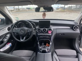 Mercedes-Benz C 220 РЕАЛНИ КМ./4 MATIC/Panorama/Лизинг, снимка 7