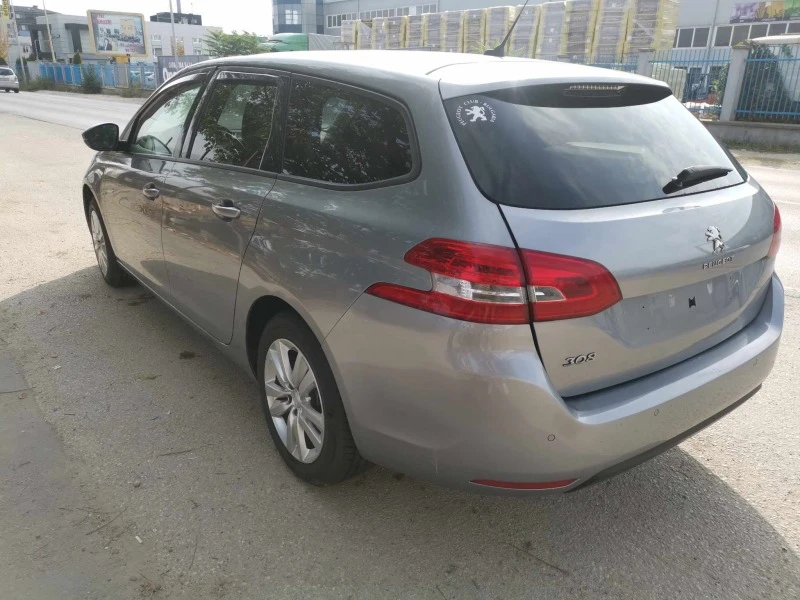 Peugeot 308 1.5BlueHDi, снимка 3 - Автомобили и джипове - 43208338