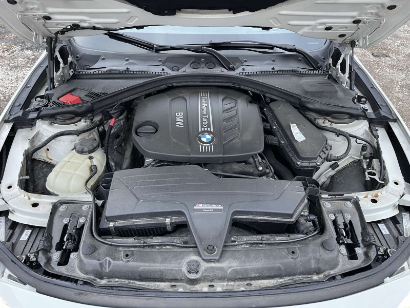 BMW 320 X-Drive/М-Пакет, снимка 5 - Автомобили и джипове - 44117114