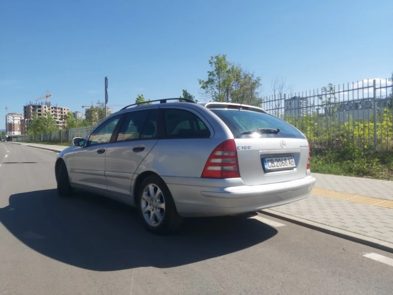 Mercedes-Benz C 180 Автоматик/газ, снимка 5 - Автомобили и джипове - 46716529