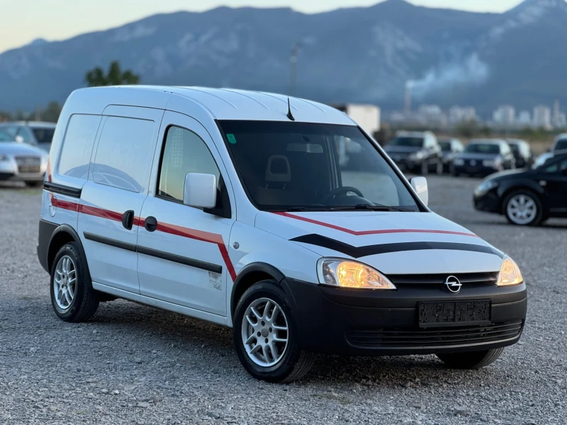 Opel Combo 1.3 CDTi 75к.с * Климатик* * Euro-4* , снимка 3 - Автомобили и джипове - 47388833