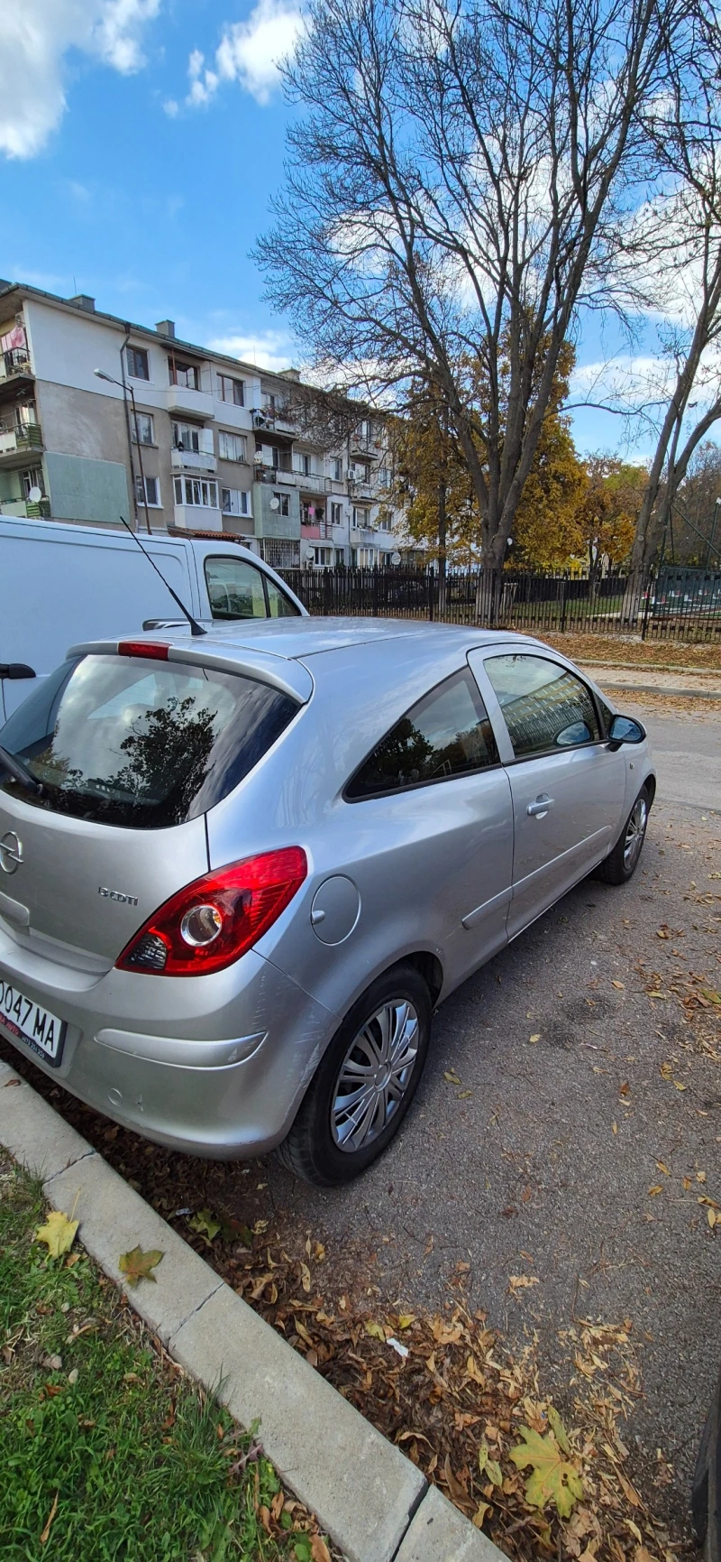 Opel Corsa, снимка 3 - Автомобили и джипове - 47796601