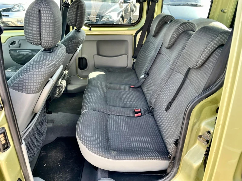 Renault Kangoo 1.5, снимка 11 - Автомобили и джипове - 48049458