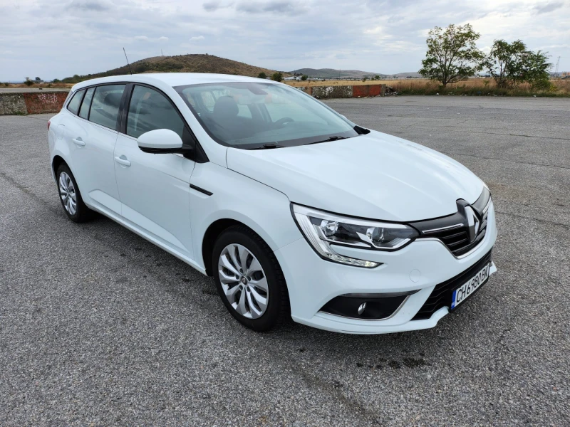 Renault Megane, снимка 2 - Автомобили и джипове - 48128623