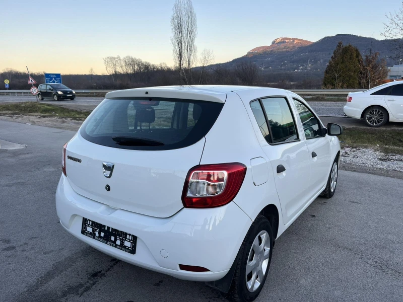 Dacia Sandero LPG EURO 6B КЛИМАТИК, снимка 4 - Автомобили и джипове - 48437473