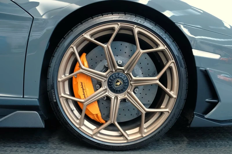 Lamborghini Aventador SVJ, снимка 12 - Автомобили и джипове - 51188656