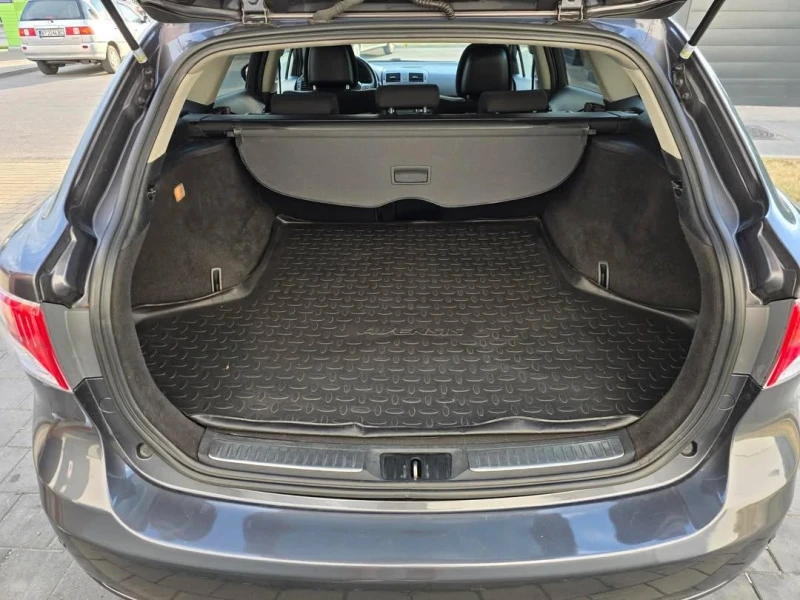 Toyota Avensis 2.2 D4-D 150кс, Keyless, Executive, снимка 14 - Автомобили и джипове - 51829587