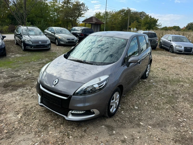 Renault Scenic, снимка 4 - Автомобили и джипове - 52427942