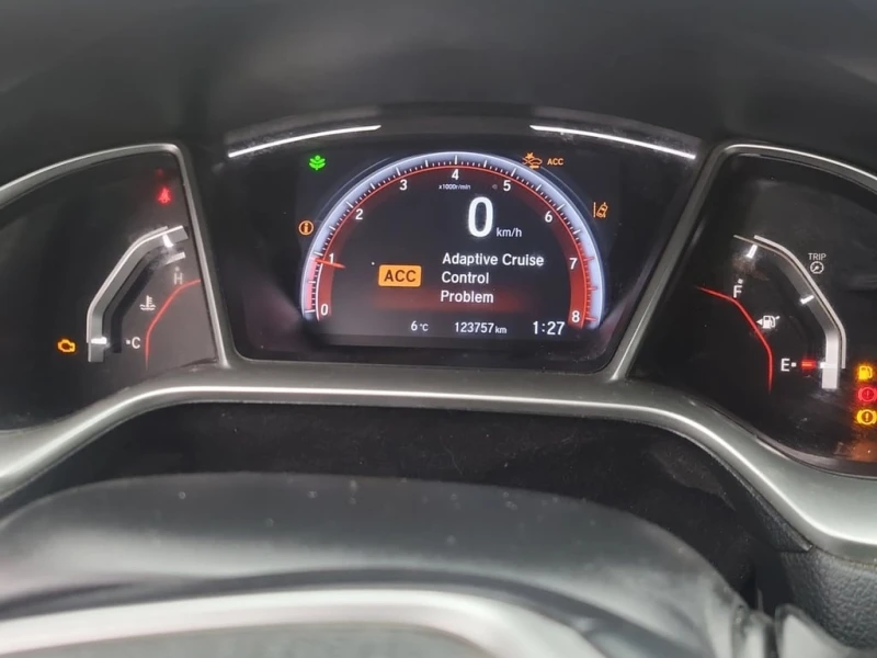 Honda Civic * SI * CARFAX * БЕЗ ПЪРВОНАЧАЛНА ВНОСКА, снимка 10 - Автомобили и джипове - 52723547