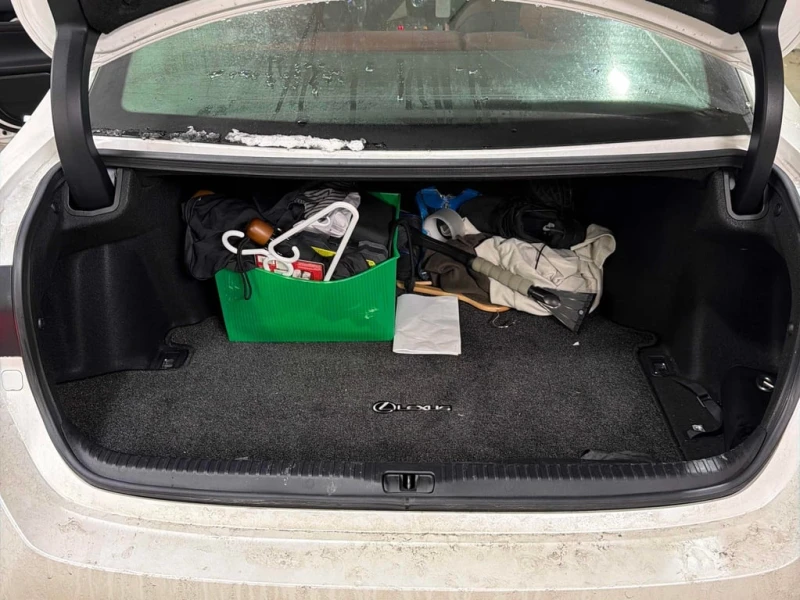 Lexus RC * 300 * CARFAX * БЕЗ ПЪРВОНАЧАЛНА ВНОСКА, снимка 6 - Автомобили и джипове - 53162722