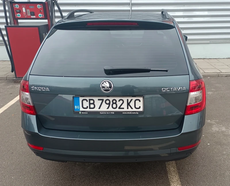 Skoda Octavia, снимка 3 - Автомобили и джипове - 53509179