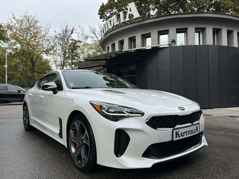 Kia Stinger GT/AWD, снимка 1 - Автомобили и джипове - 47618395