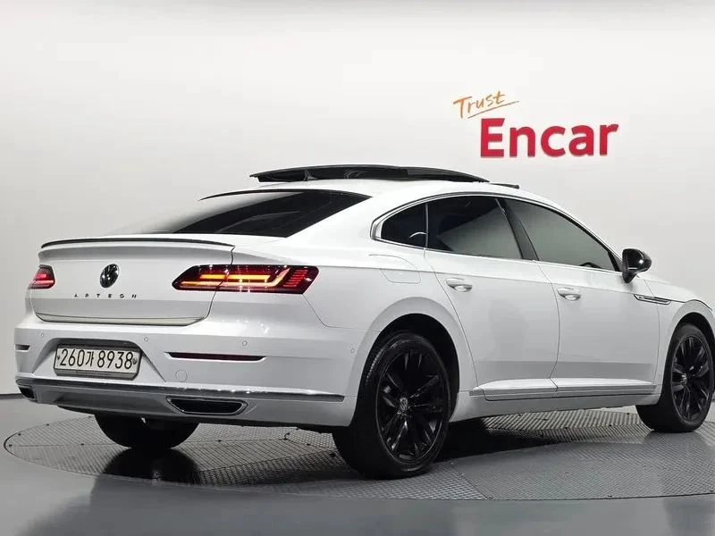 VW Arteon, снимка 2 - Автомобили и джипове - 56688118